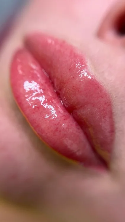 Permanent lip colour treatment